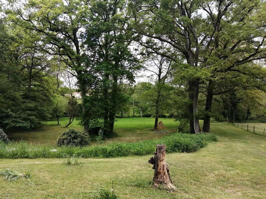 Charmante maison de campagne avec espaces de vie modulables et vue sur la rivière – Près de Pressac - photo 9