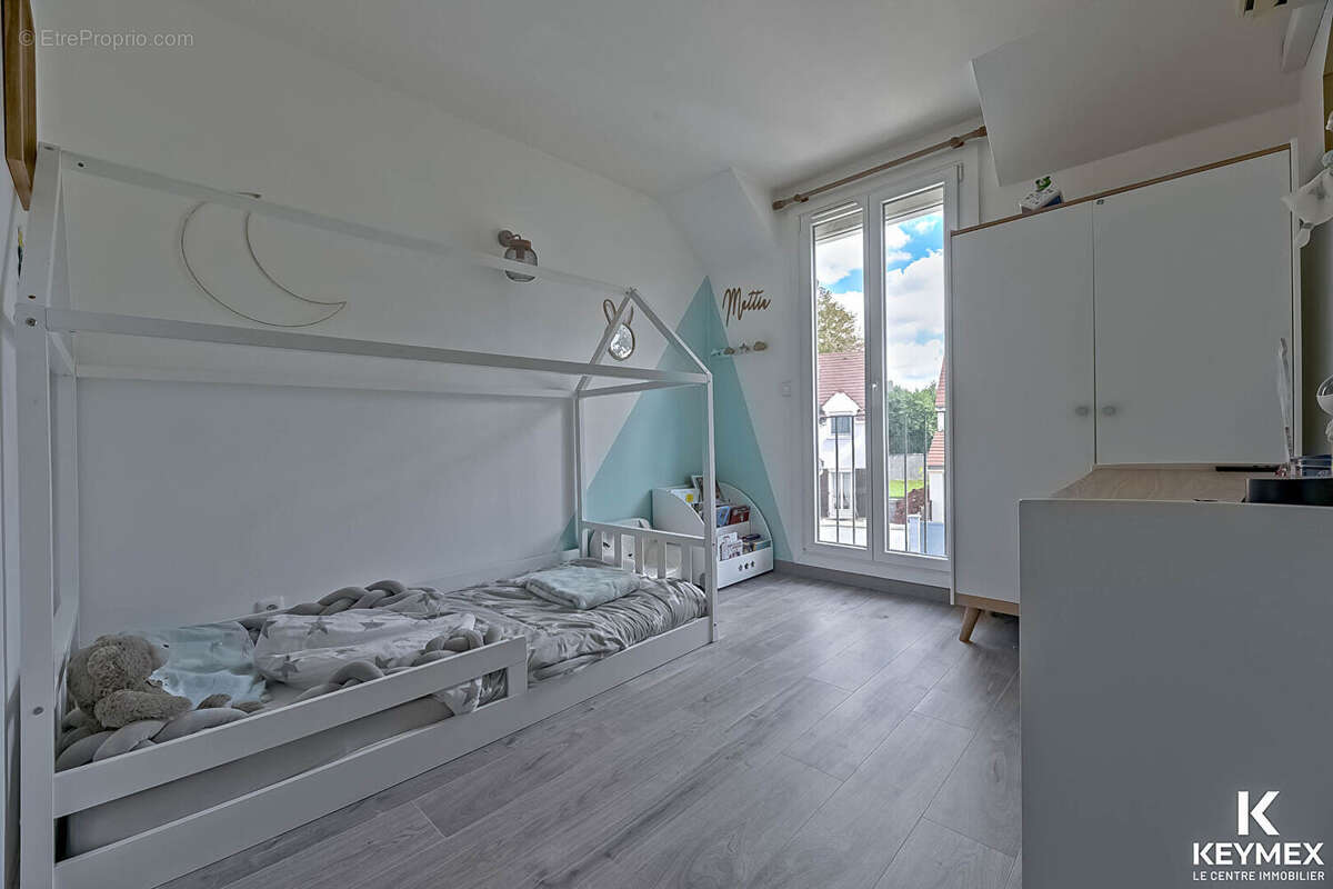 Maison à BOUFFEMONT