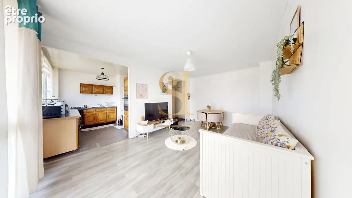 Appartement 2 pièces 42 m² à vendre à Corbeil-Essonnes (91100) - photo 3