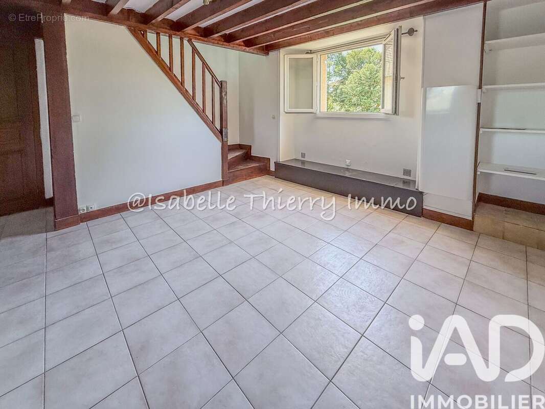 Photo 3 - Appartement à BALLAINVILLIERS