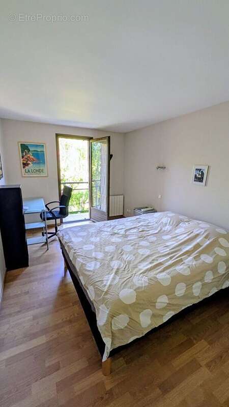 Villa - Secteur  Chatenay - photo 5