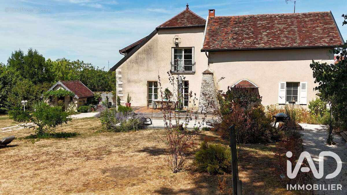 Maison 150 m² à Avrigney-Virey  - photo 3