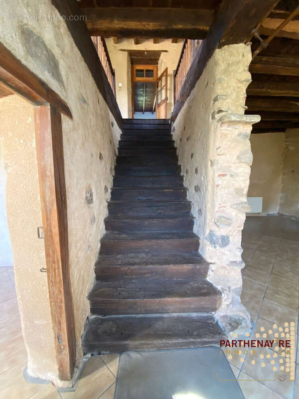 Maison à LA PEYRATTE