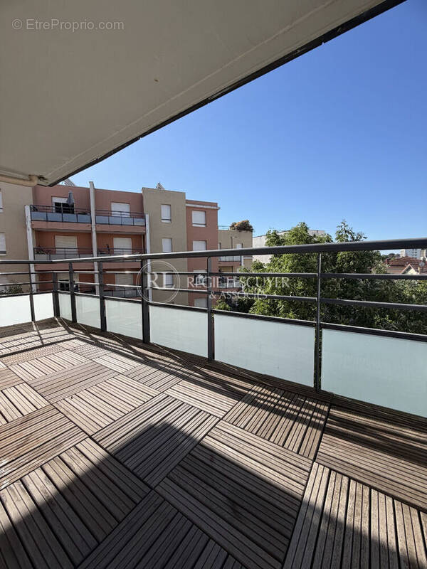 Appartement à VILLEURBANNE