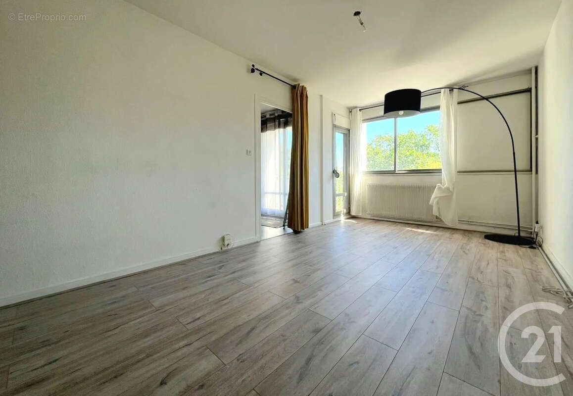 Appartement à VILLEURBANNE
