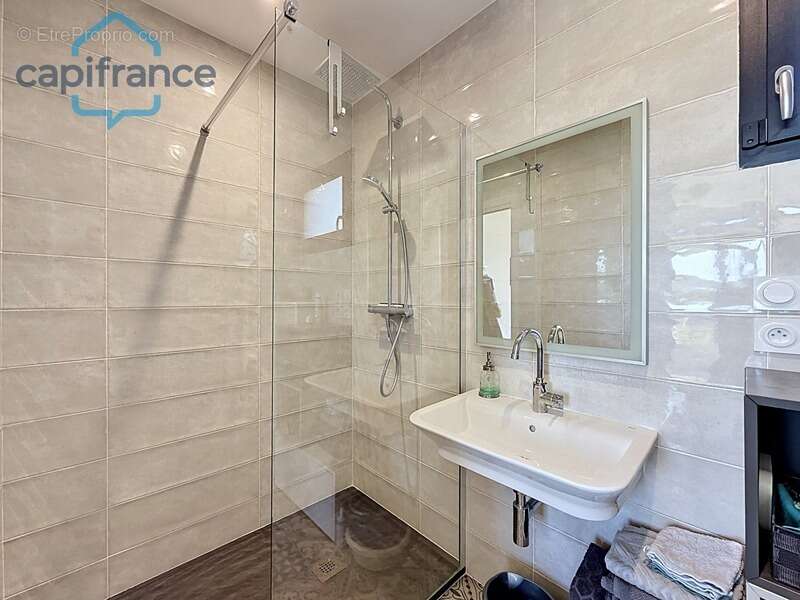 À vendre : maison  de 105 m² avec vue imprenable sur la vallée d'Anduze , terrain env.1096m2 - photo 18
