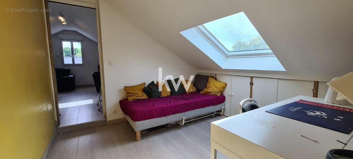 Maison à COURCOURONNES