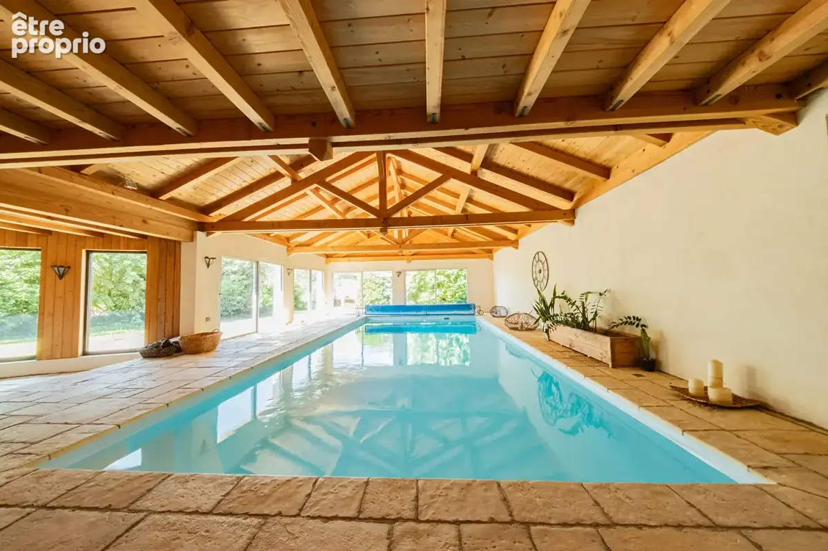 Villa Chatenois 235 m2 sur 18 ares avec piscine intérieure et jacuzzi - photo 2