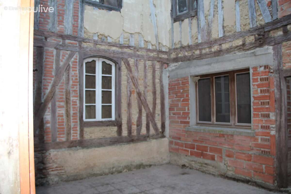 Maison à SARAMON