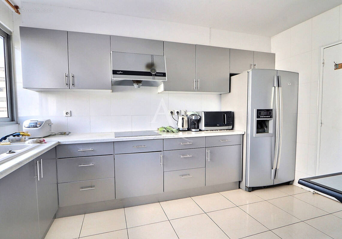 Appartement à LA COURNEUVE