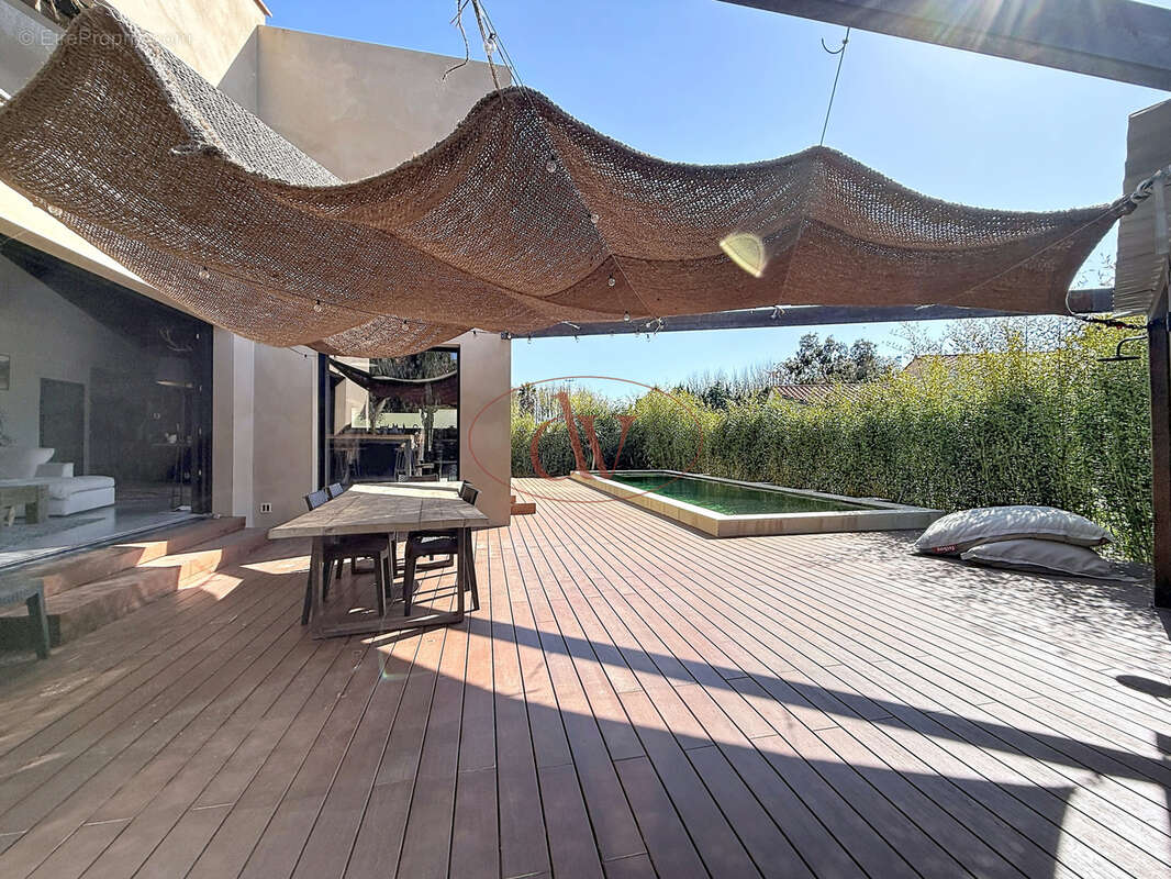 Superbe villa contemporaine 4 faces - plain pied - photo 5