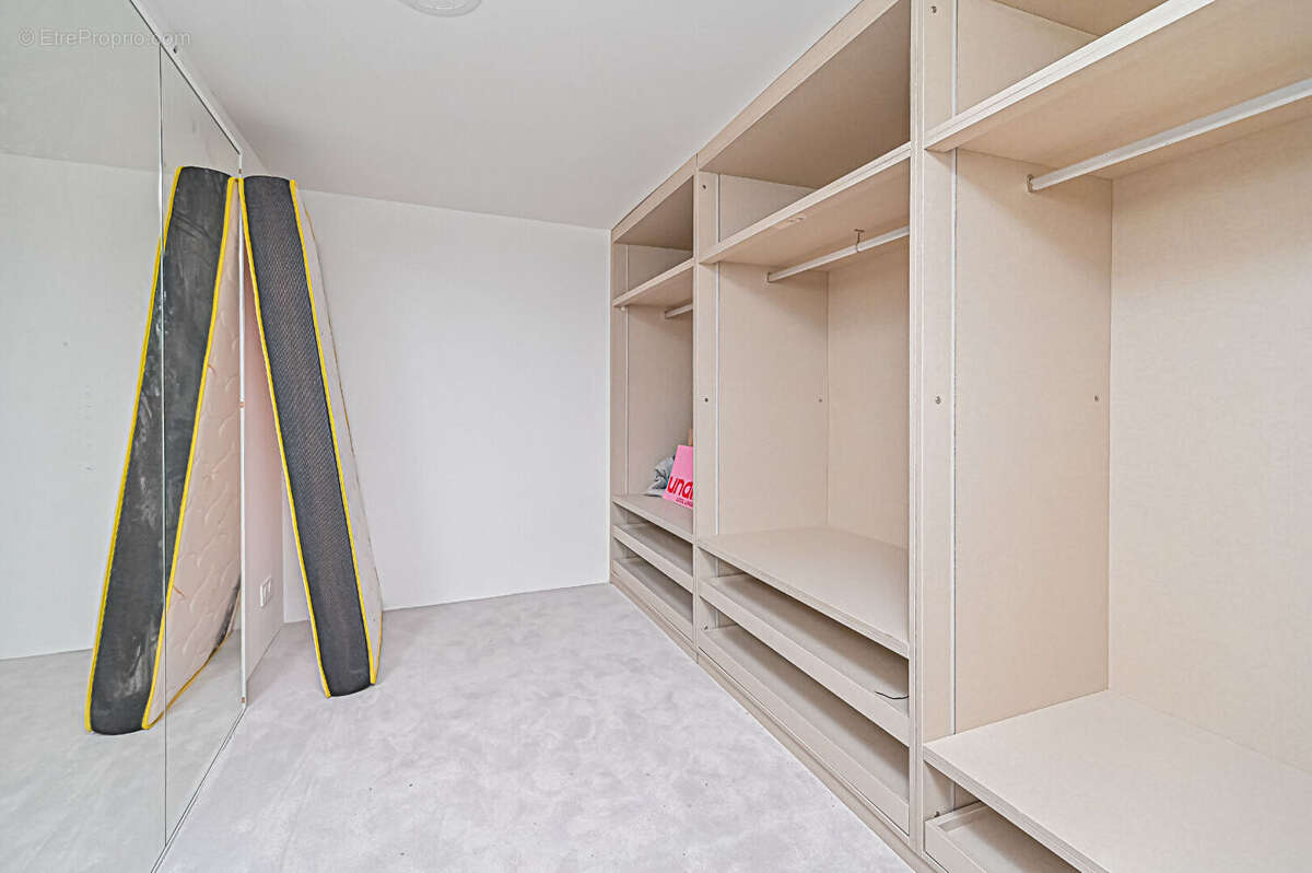 Appartement à PARIS-9E