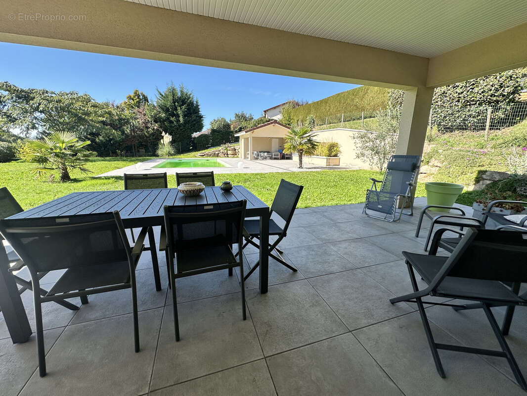 Maison à LA FOUILLOUSE