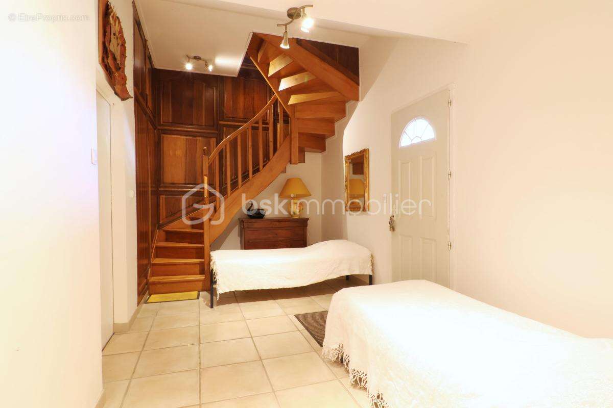 Propriété 7 pièces, 230 m² et 9070 m² de terrain - photo 14