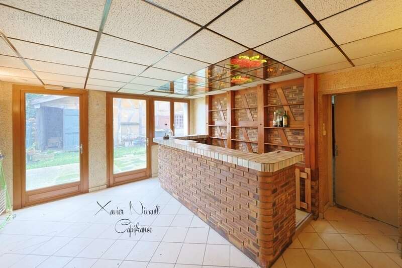 Maison à MONTREVEL-EN-BRESSE