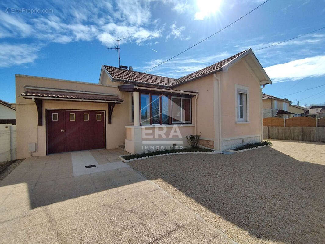 Maison à MONTPON-MENESTEROL