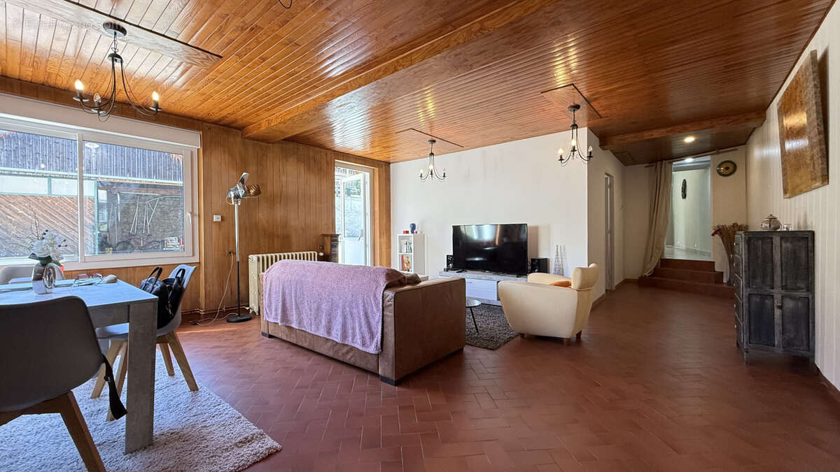 Appartement à CUSSET