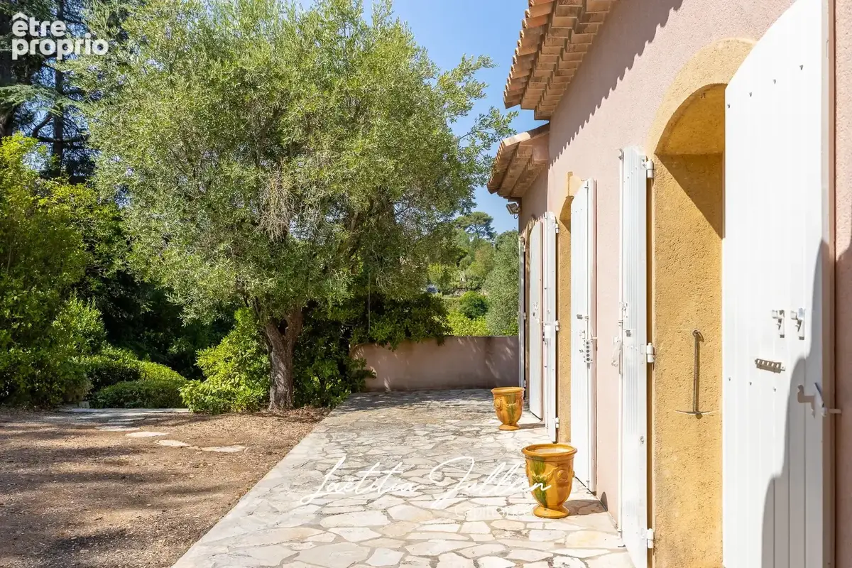 En exclusivité par Laëtitia JULLIEN – Marseille 11e – Saint-Menet – Propriété T4 de près de 150 m² habitables avec studio indépe - photo 11