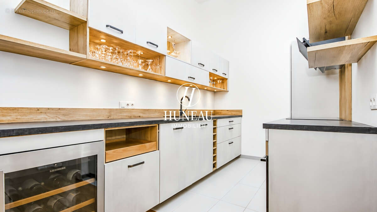 Appartement à PARIS-19E