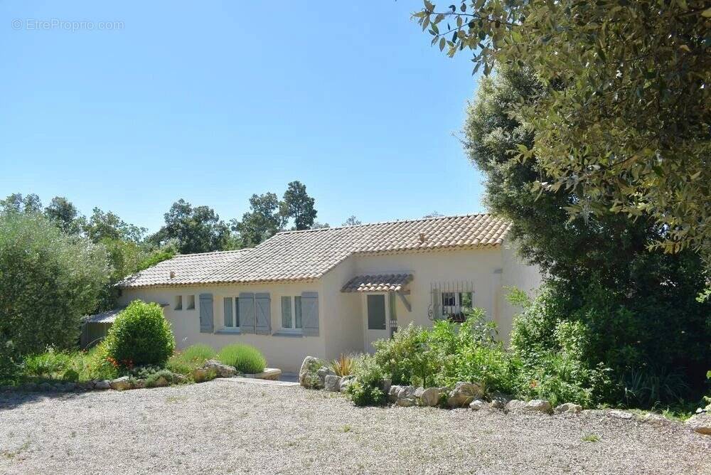Maison à SEILLANS