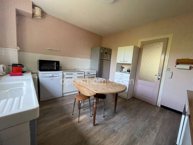 Maison à MAGNAC-LAVAL