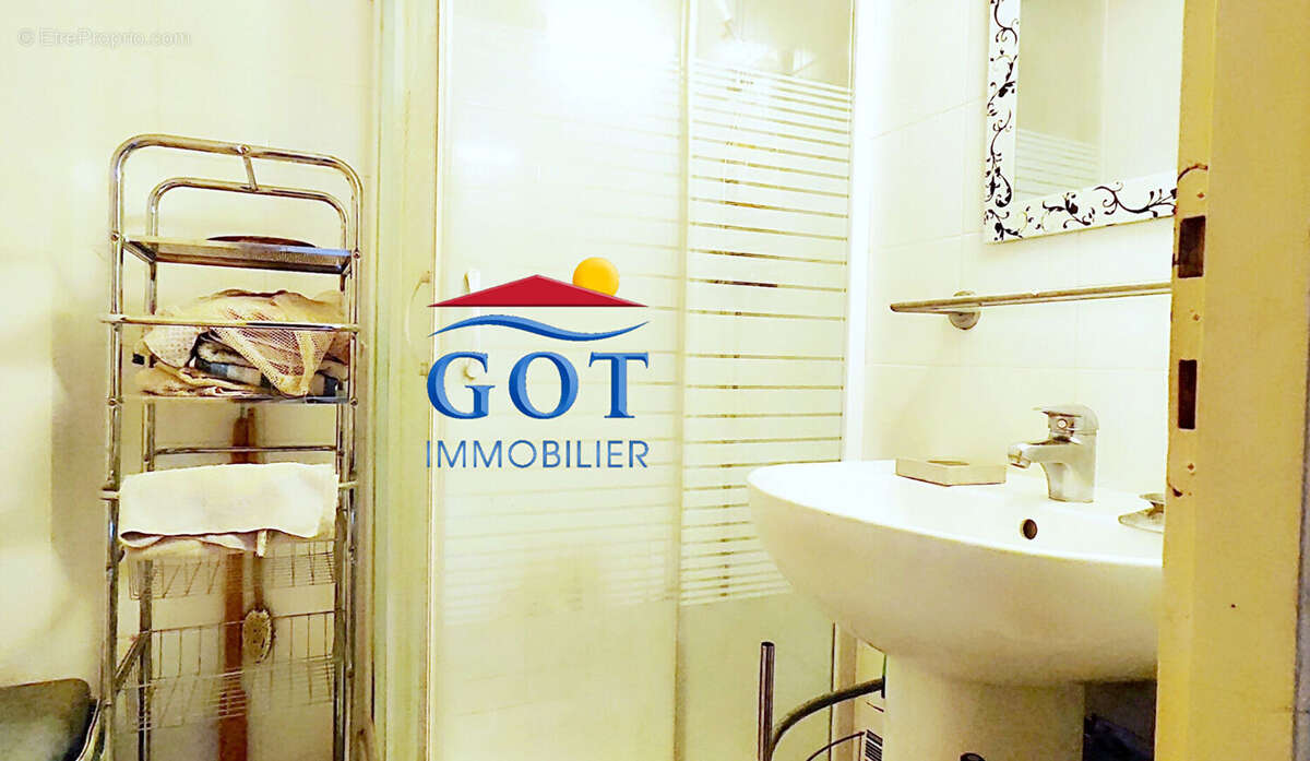 Appartement à SAINT-LAURENT-DE-LA-SALANQUE