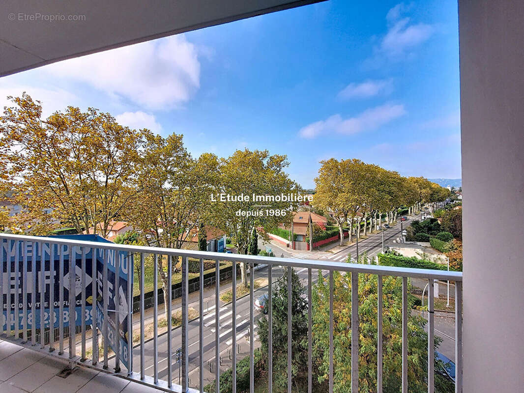 Appartement à RILLIEUX-LA-PAPE