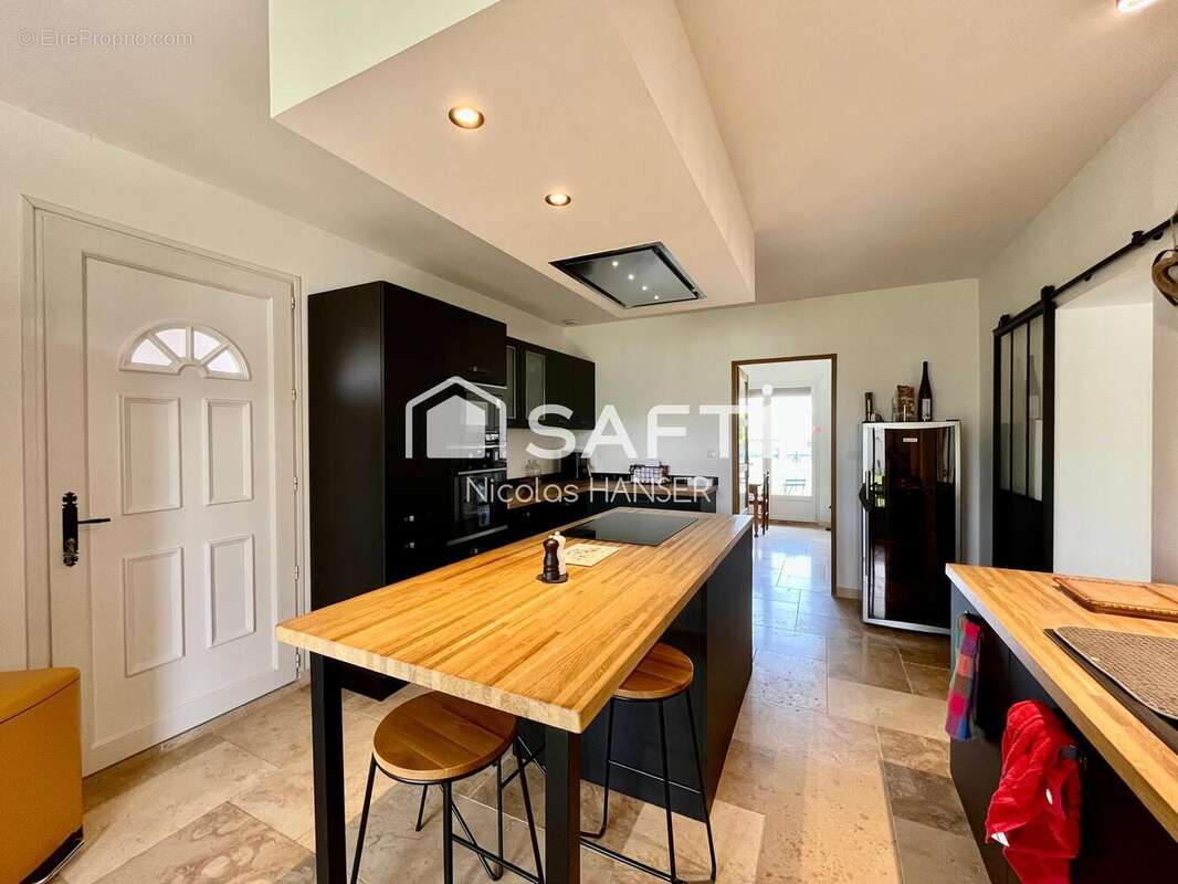 Maison 276 m² à Baron  - photo 8