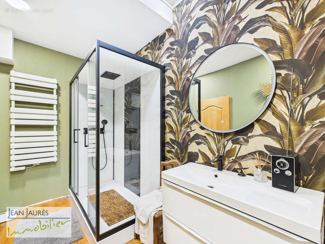 Maison à SAINTE-SAVINE