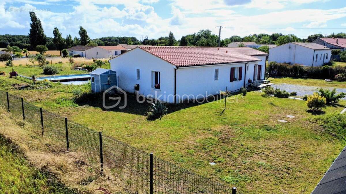 Maison à LANDRAIS