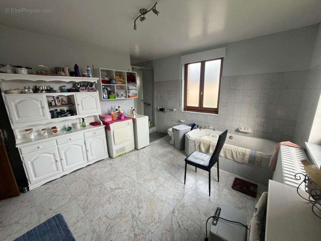 Magnifique maison individuelle de 207 m² habitables – 4 chambres, jardin et grand garage - photo 5