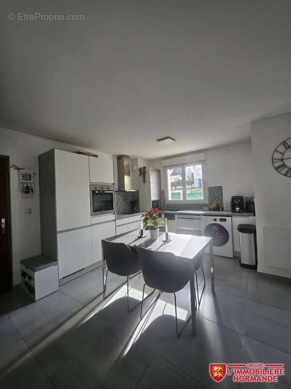 Appartement à BONNIERES-SUR-SEINE