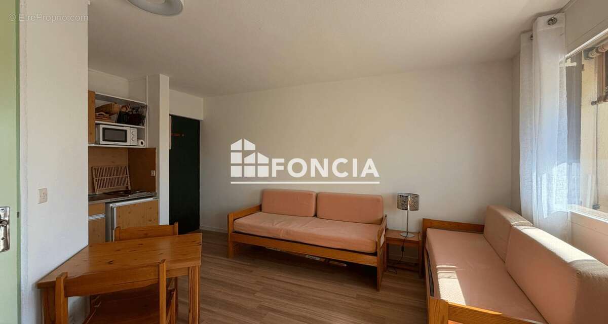 Appartement à GREOUX-LES-BAINS