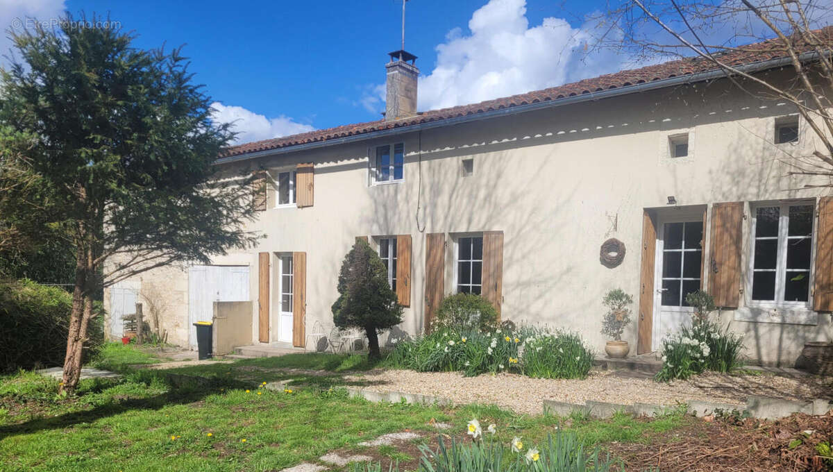 20260309_122614 - Maison à YVIERS