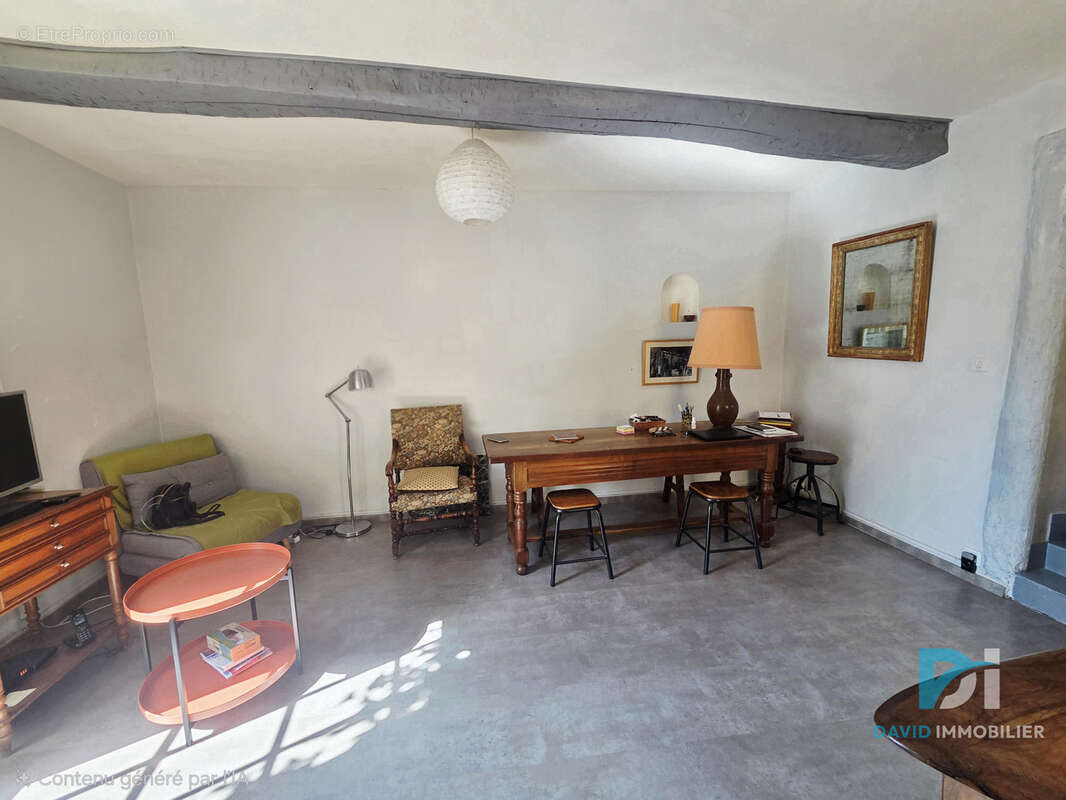 Maison à ALIGNAN-DU-VENT