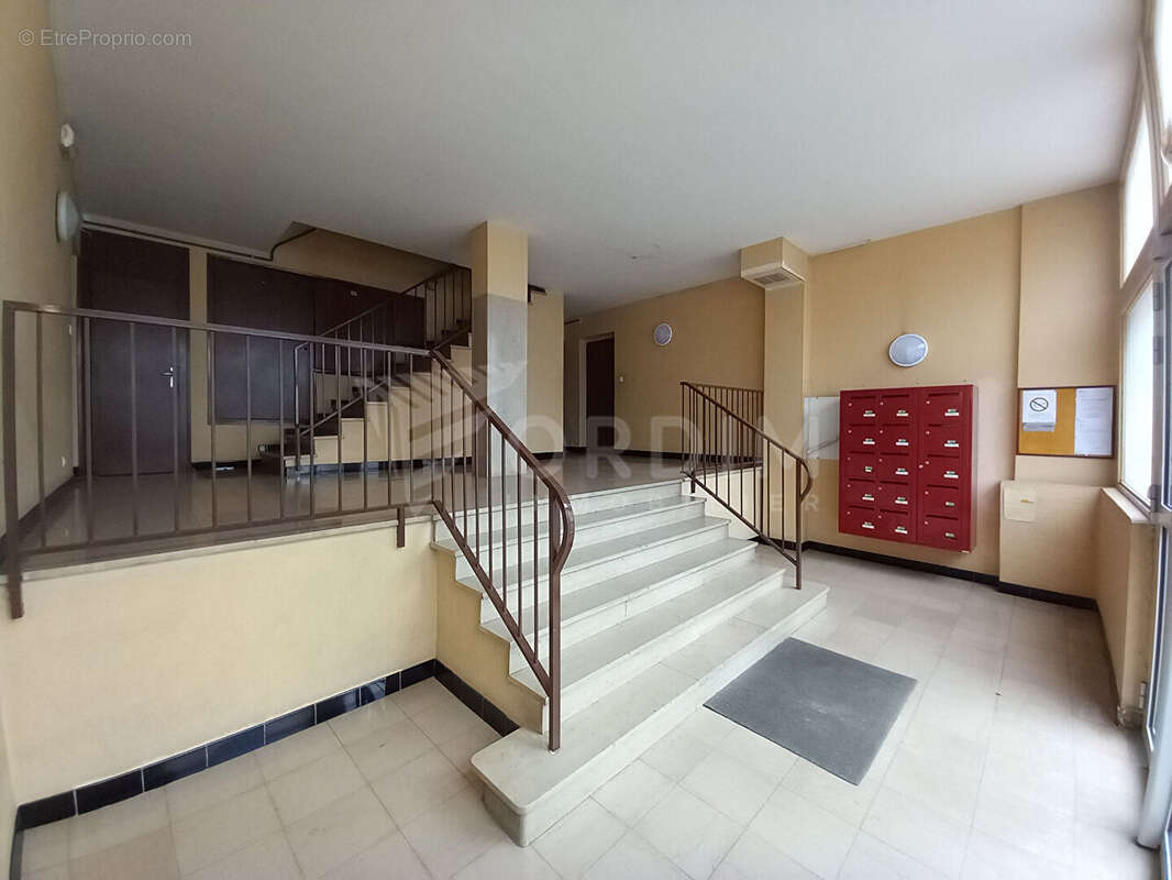 Appartement à AVALLON