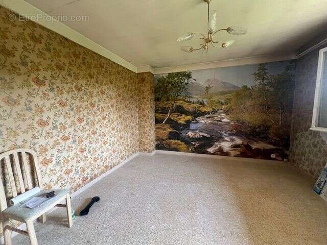 Maison à CAILLOUX-SUR-FONTAINES