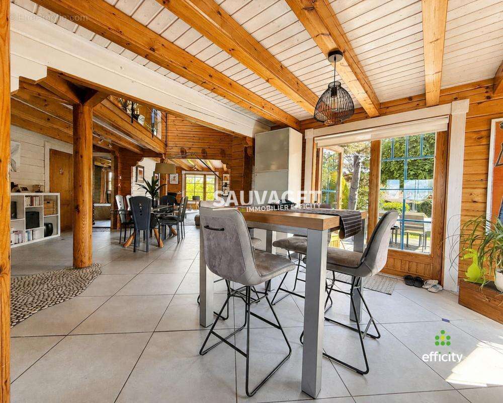 Maison 193 m² à Pers-Jussy  - photo 13