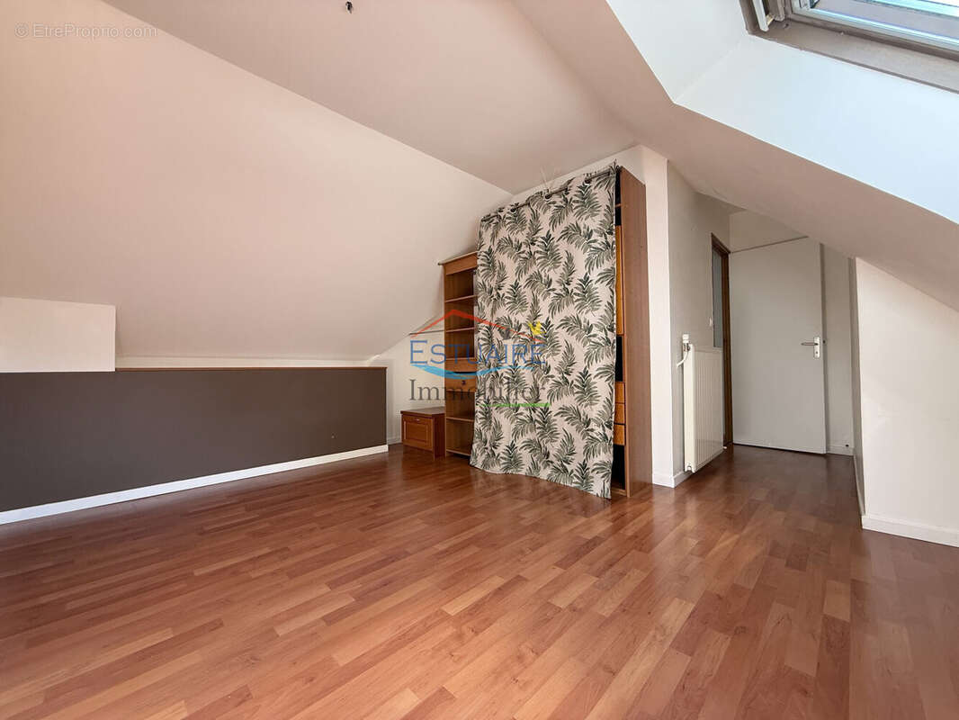 Maison 134 m² à Malville  - photo 8