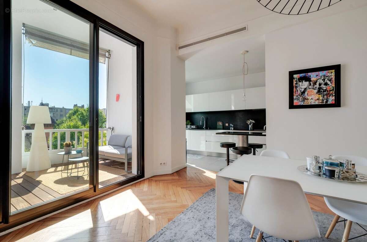 Appartement à MARSEILLE-8E