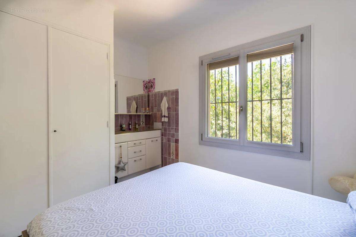 Carcès – villa familiale rénovée avec piscine - photo 7