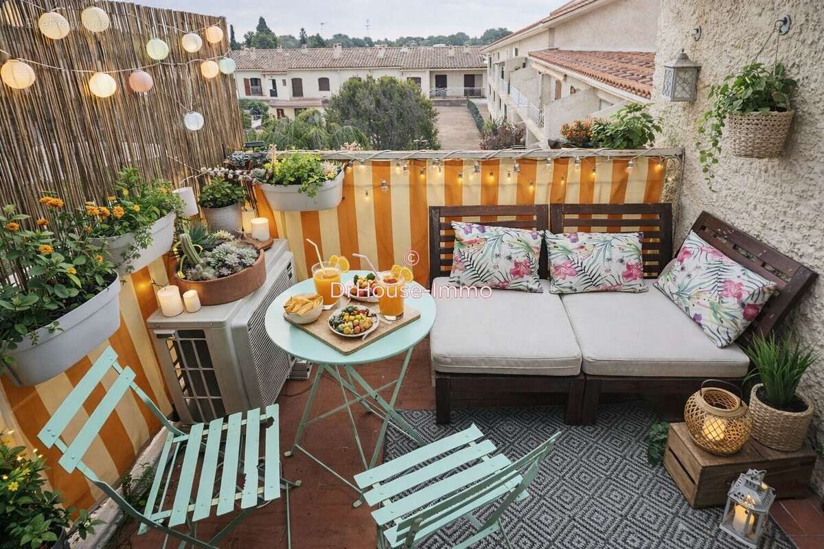 Appartement à SAINT-CYR-SUR-MER