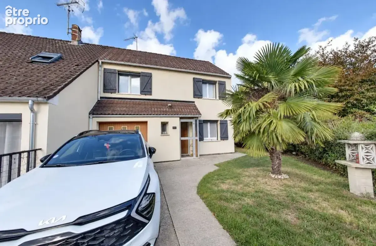 Maison À Vendre - photo 1