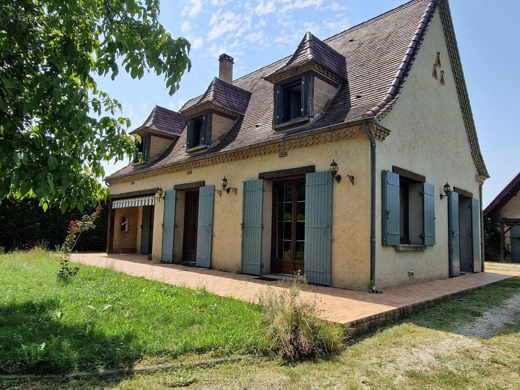 20260730150833 - Maison à MAUZAC-ET-GRAND-CASTANG