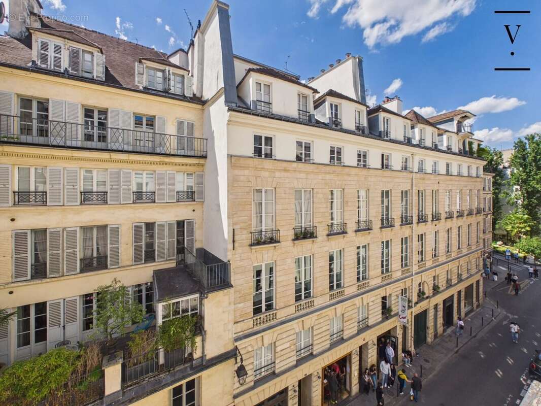Appartement à PARIS-6E