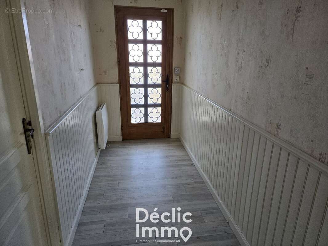 Maison à SAINT-YRIEIX-SUR-CHARENTE