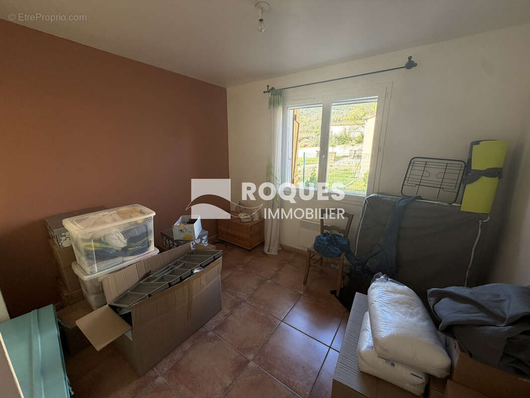 Hérépian, à vendre villa 3 pièces plus terrain - photo 9