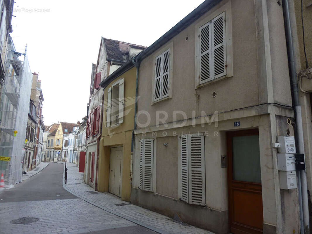 Appartement à AUXERRE