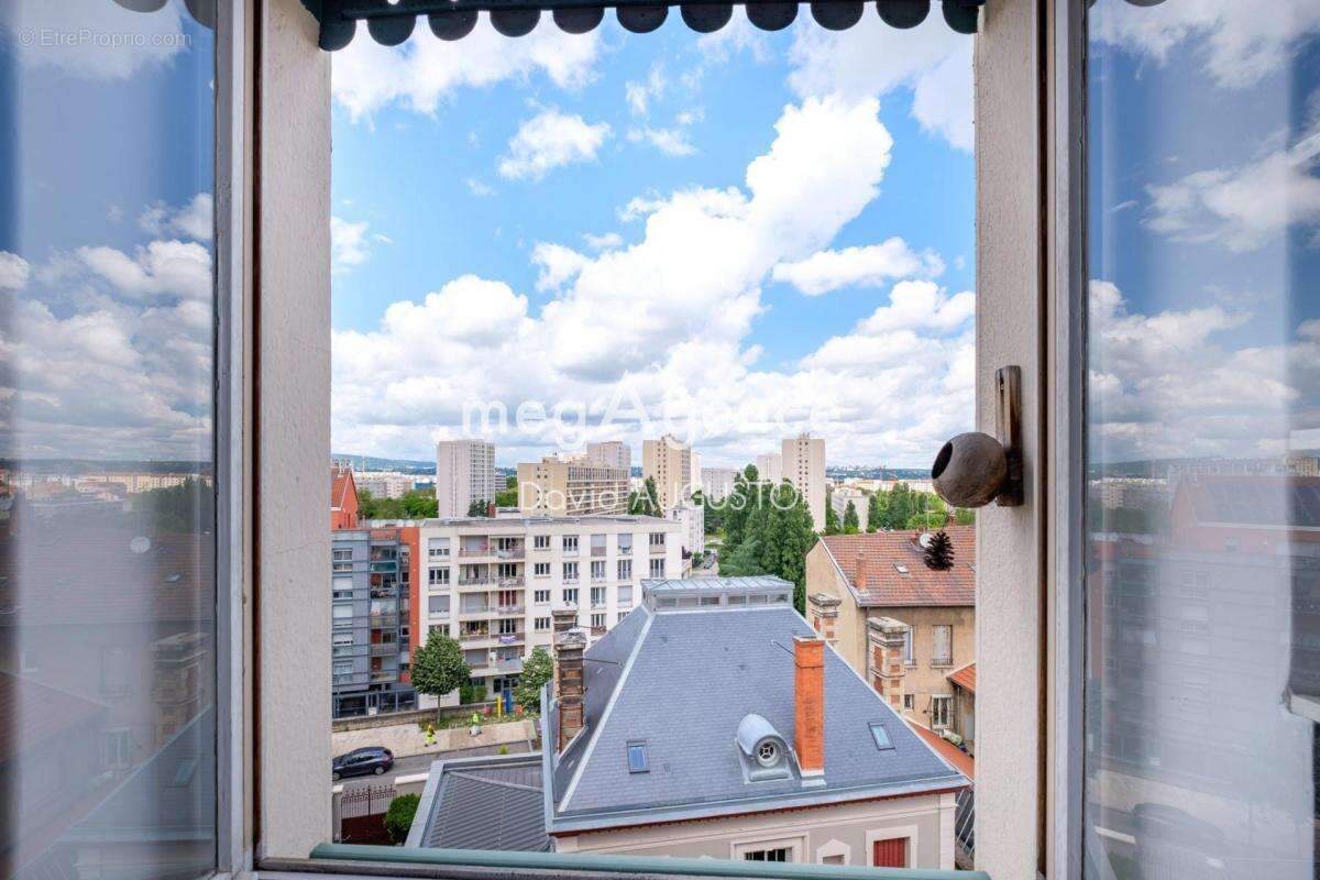 Appartement à VILLEURBANNE