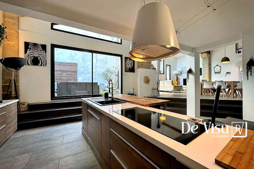 Maison à SAINT-JEAN-DE-VEDAS